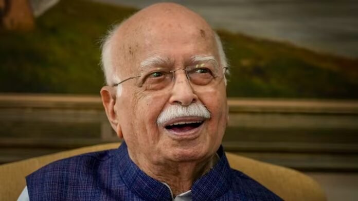 बीजेपी के वरिष्ठ नेता लालकृष्ण आडवाणी